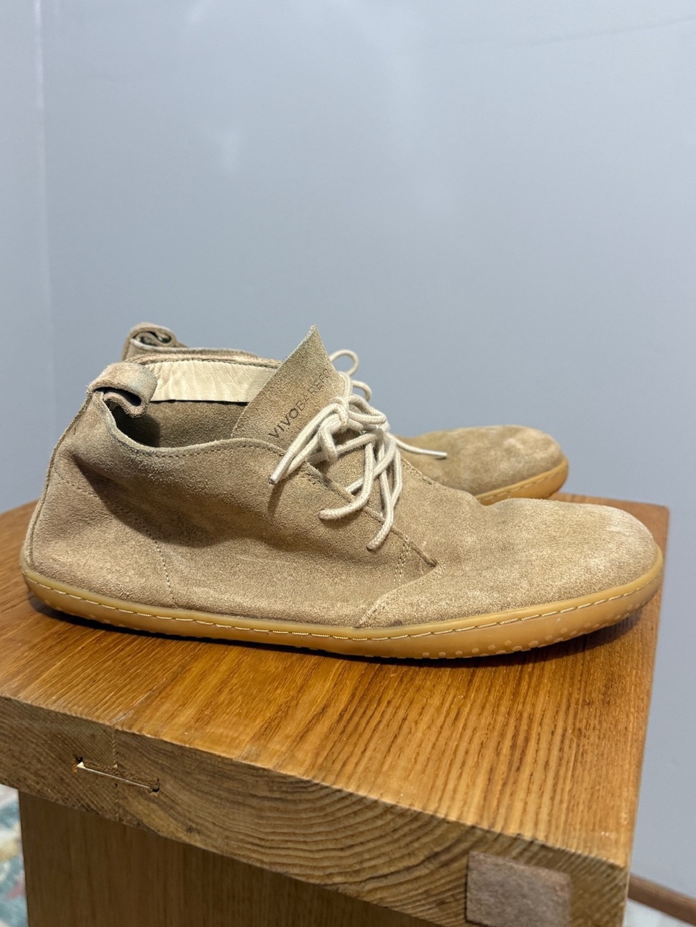 Vivobarefoot Womens 40 9 Beige Suede Barefoot Chukka Ankle Boots Minimalist